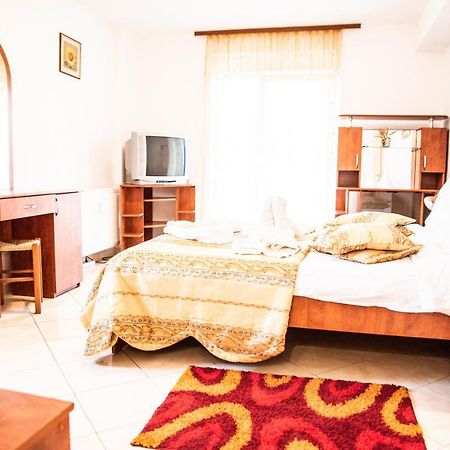 Club Onix Apartments Neptun Esterno foto