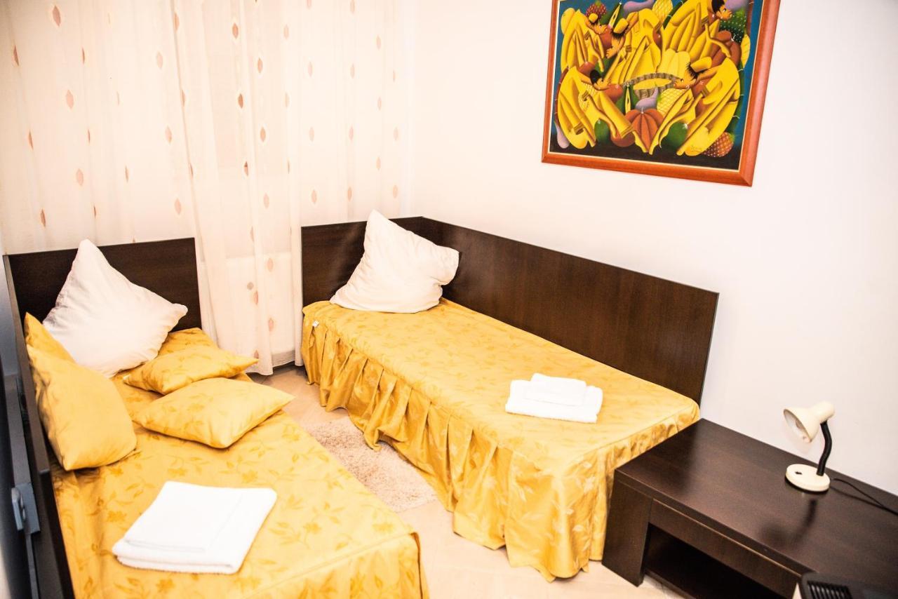 Club Onix Apartments Neptun Esterno foto