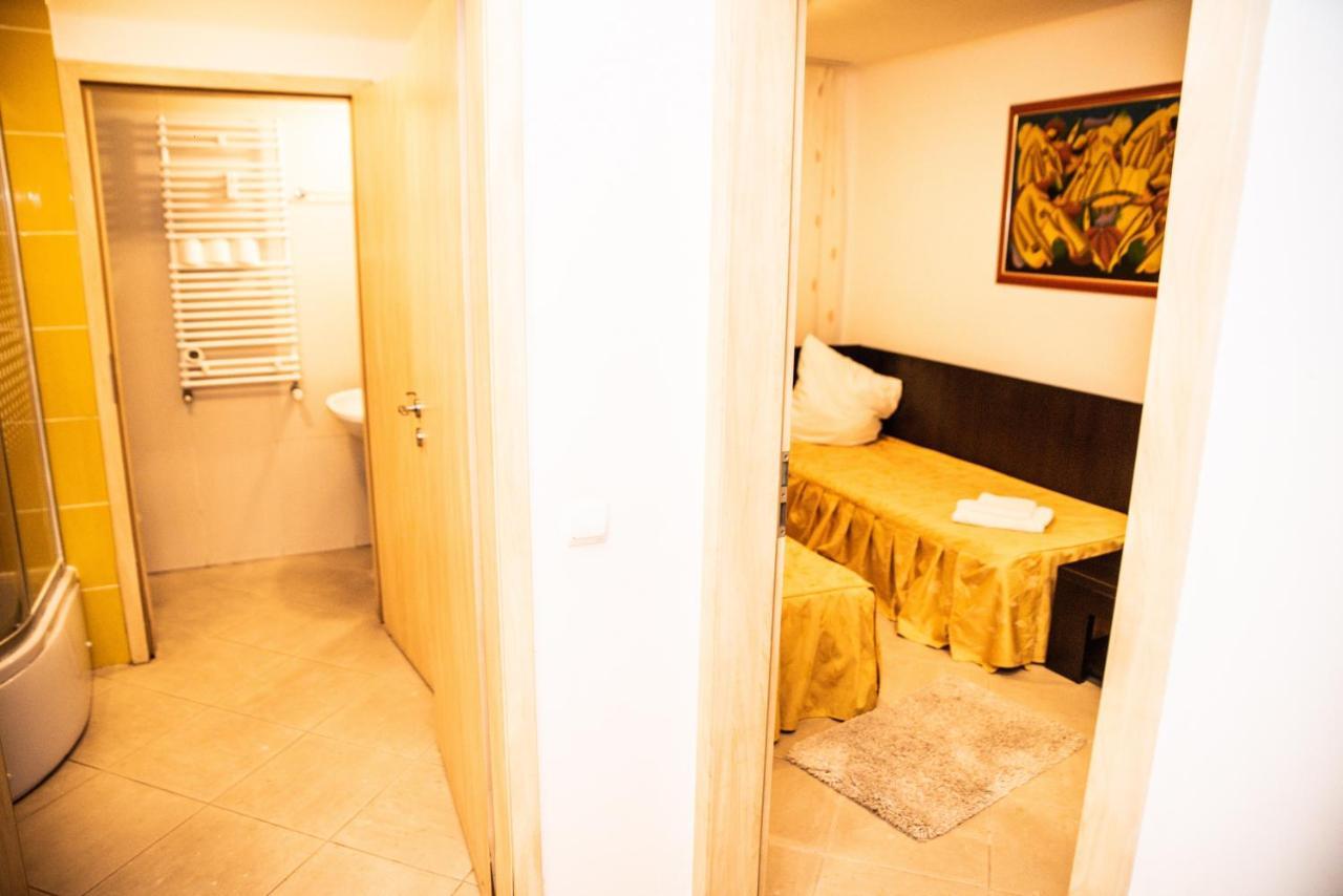 Club Onix Apartments Neptun Esterno foto