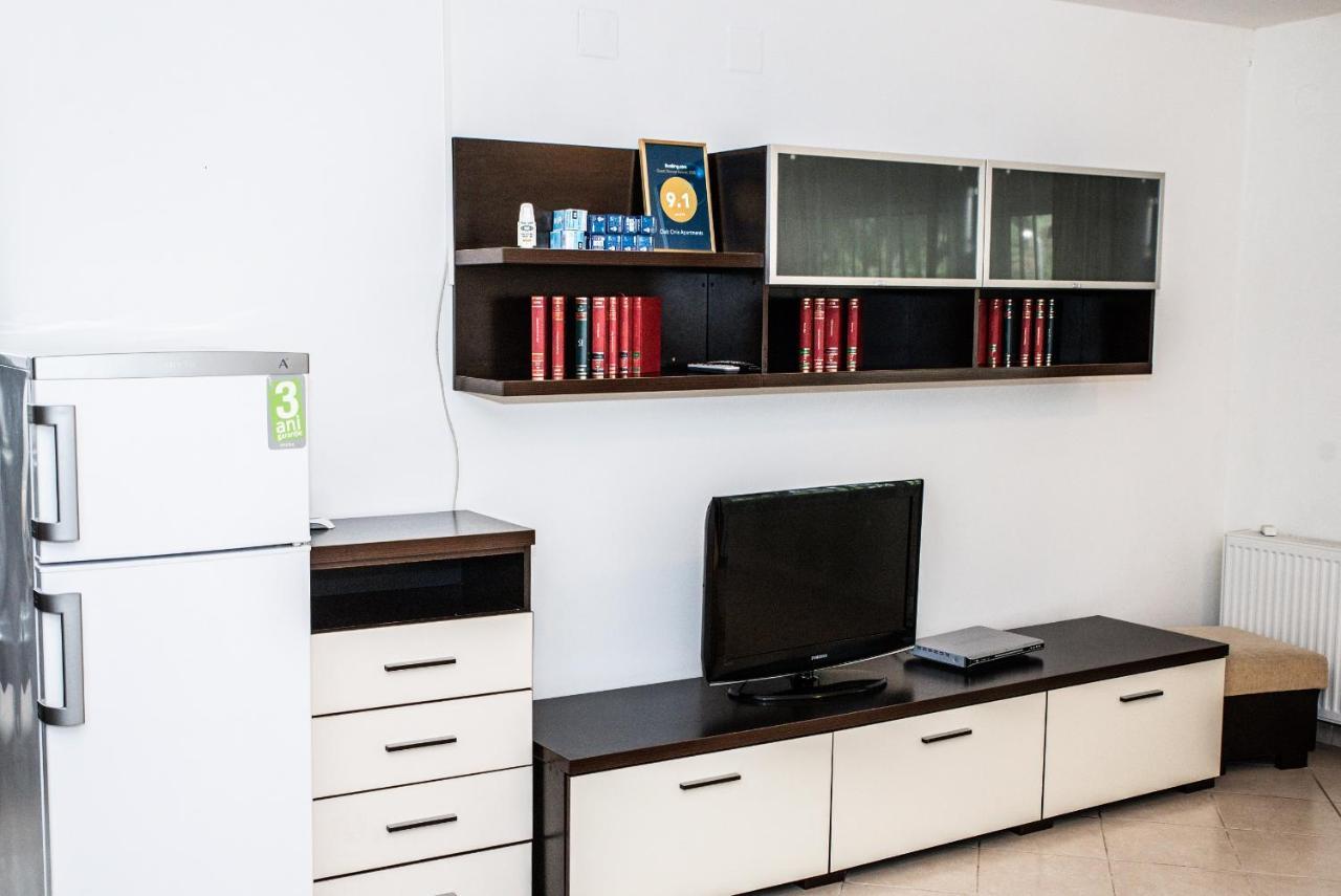 Club Onix Apartments Neptun Esterno foto
