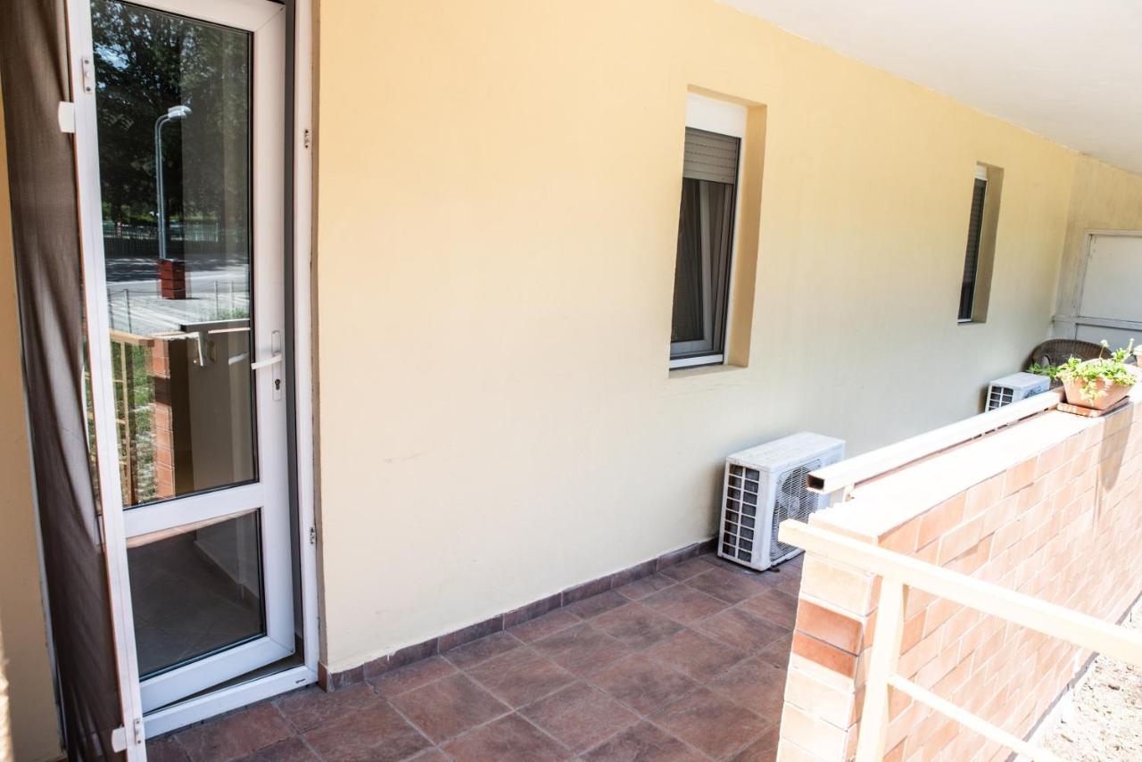 Club Onix Apartments Neptun Esterno foto