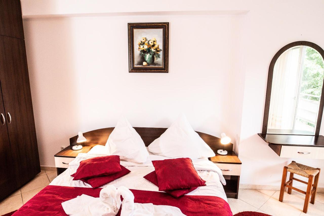 Club Onix Apartments Neptun Esterno foto