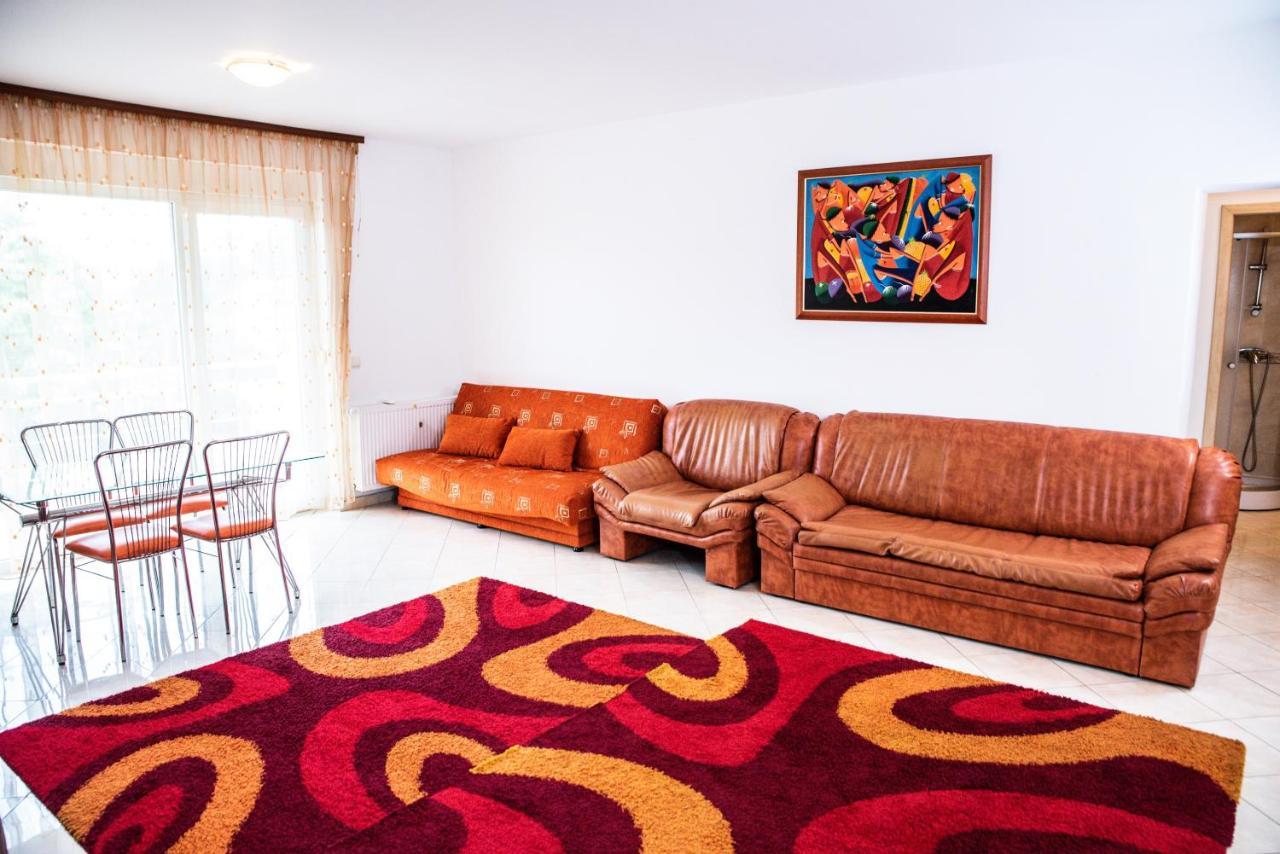 Club Onix Apartments Neptun Esterno foto