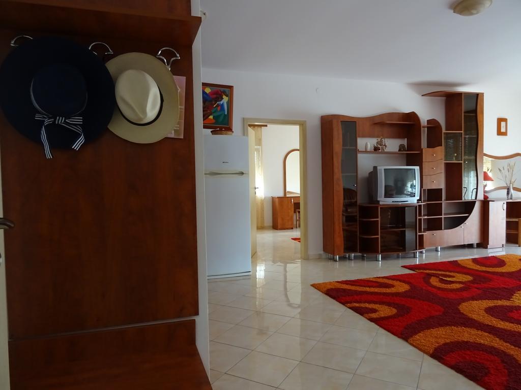 Club Onix Apartments Neptun Esterno foto