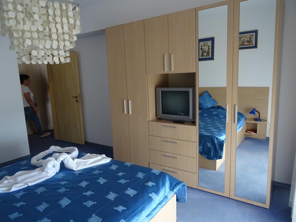 Club Onix Apartments Neptun Esterno foto