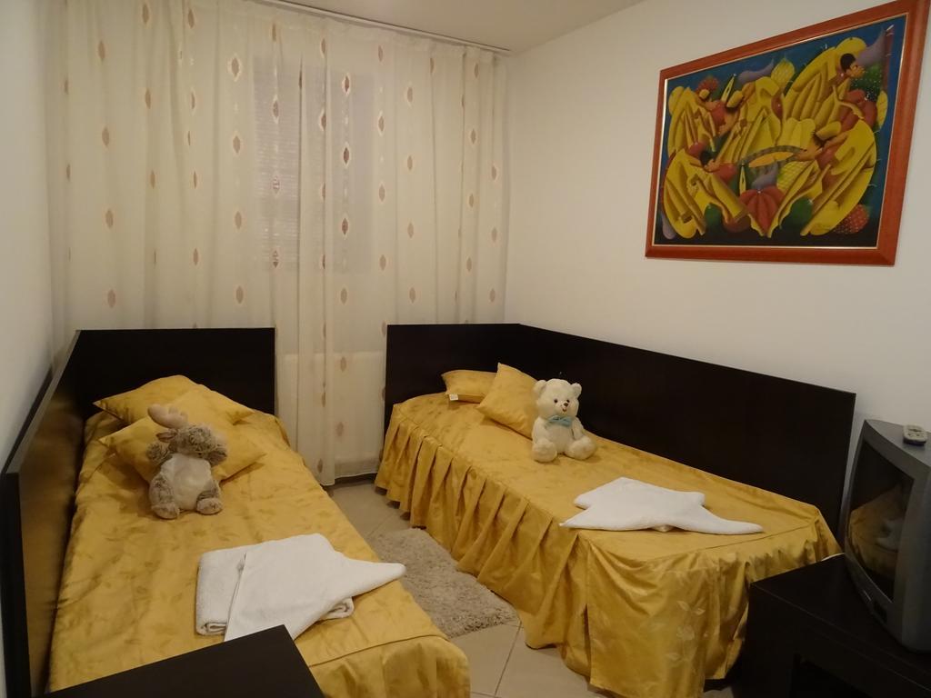 Club Onix Apartments Neptun Esterno foto